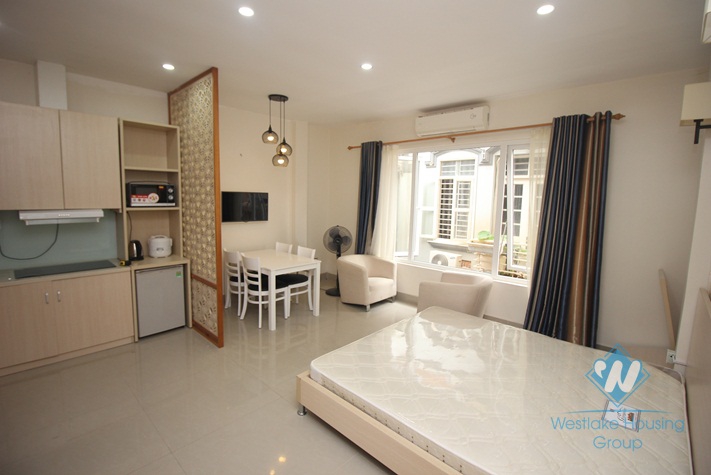 Simple apartment for rent in Cau giay district , Hanoi
